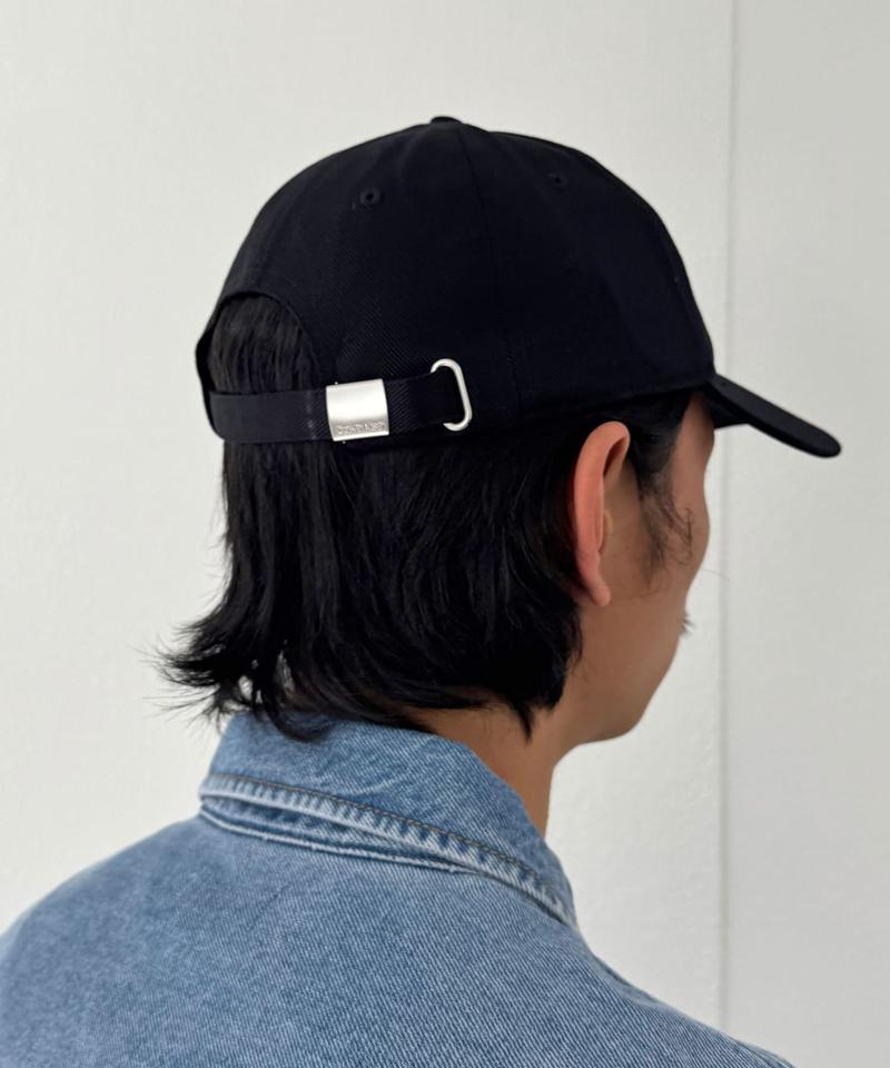 【Calvin Klein/カルバン クライン】モノグラムロゴエンブロイダリーキャップ