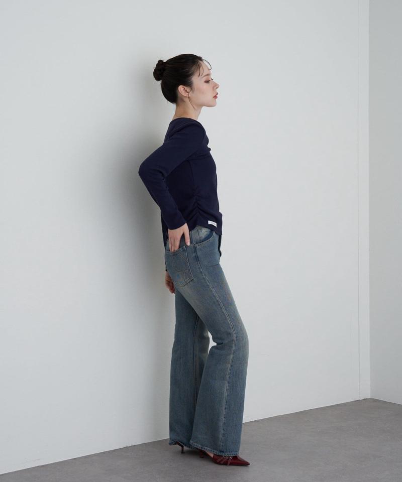 【華奢見えが叶う/追加生産決定】Vネックヘンリー胸刺繍ロングTシャツ