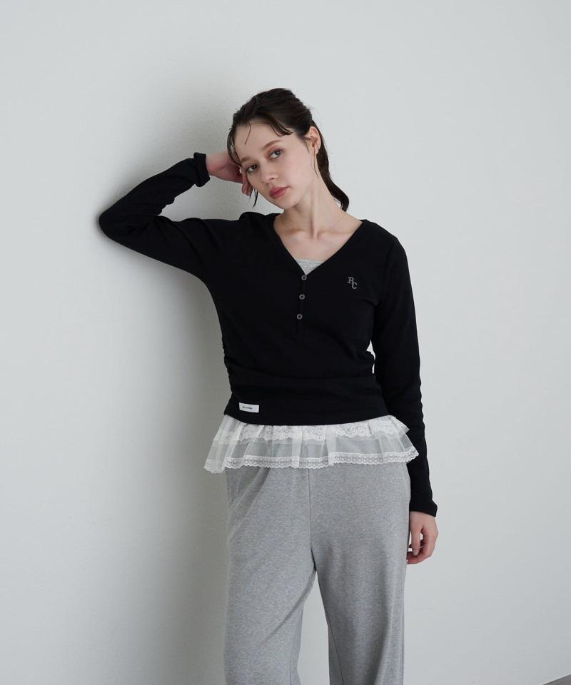 【華奢見えが叶う/追加生産決定】Vネックヘンリー胸刺繍ロングTシャツ