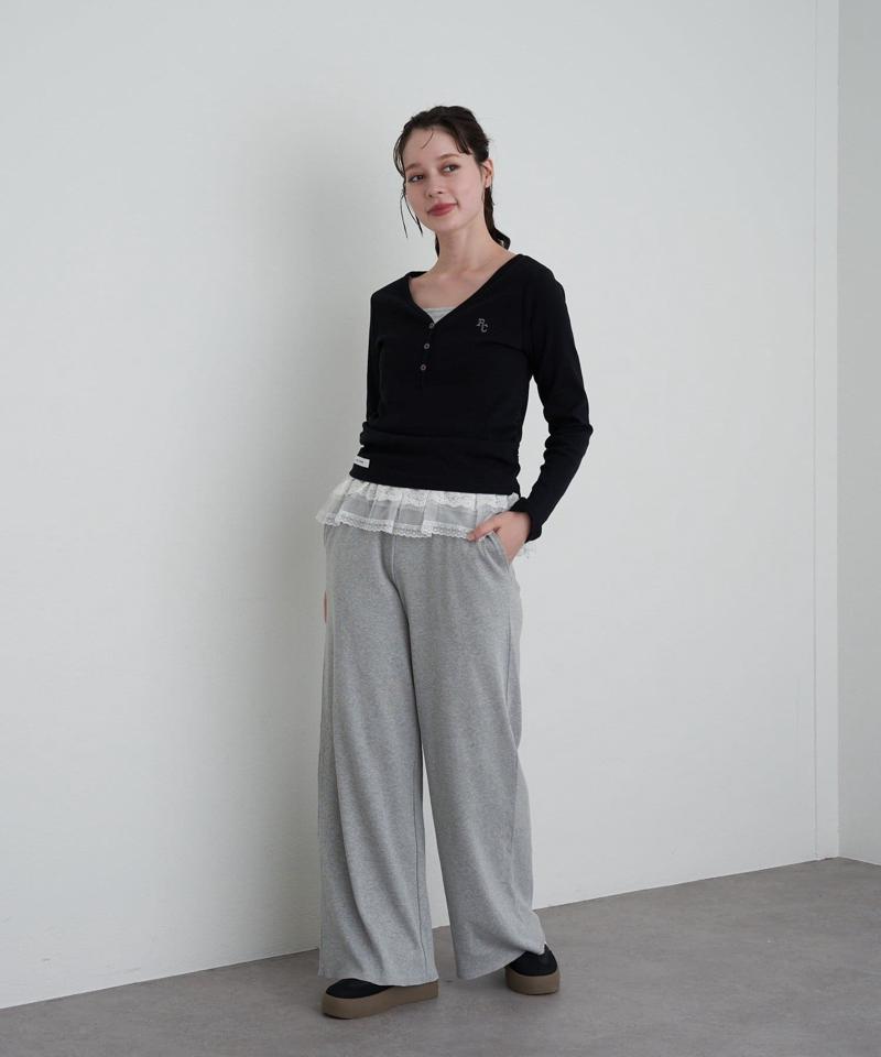 【華奢見えが叶う/追加生産決定】Vネックヘンリー胸刺繍ロングTシャツ