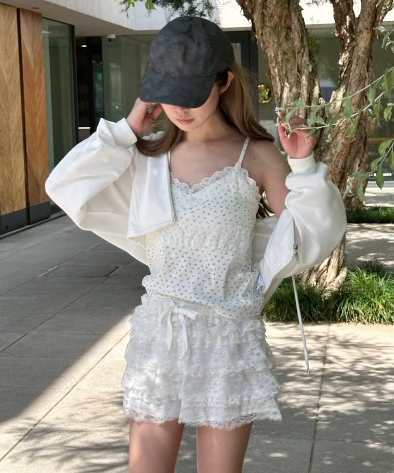 【着回し力抜群な万能アイテム/サイズ展開あり】パット付レースキャミ