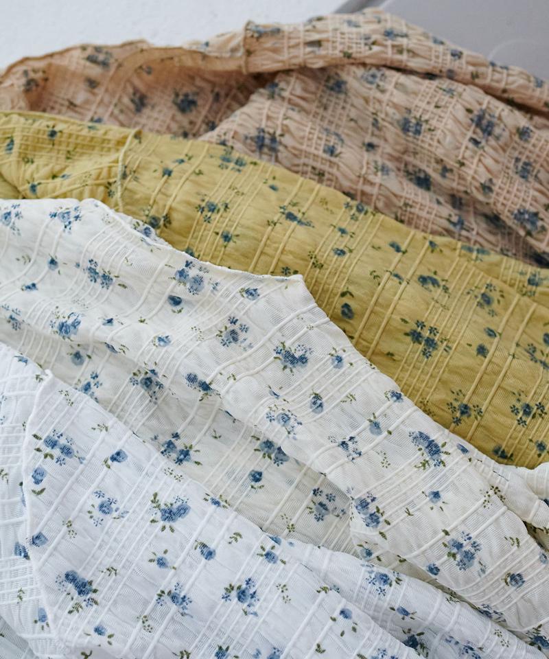 【WEB限定】小花柄ボトルネックプルオーバー