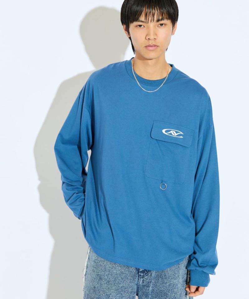 【Neucon/ニューコン】ロゴ刺繡フラップポケットリングデザインロンT