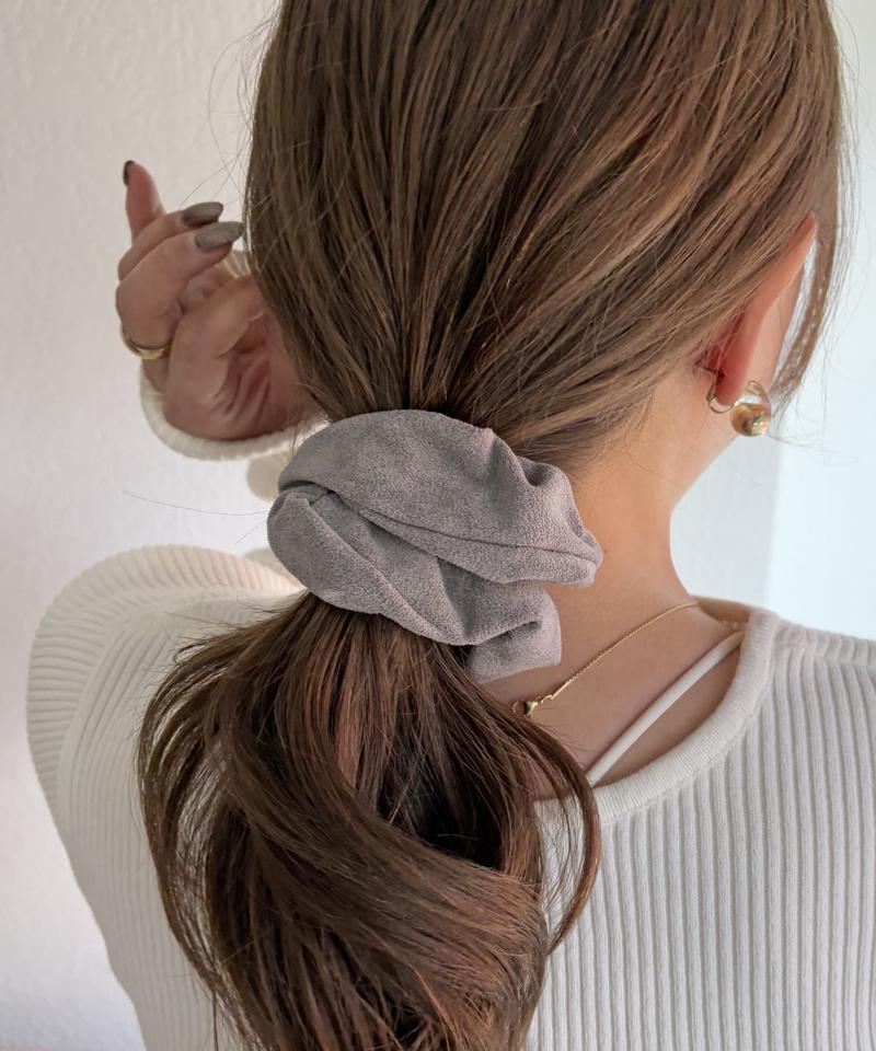 スエードシュシュ