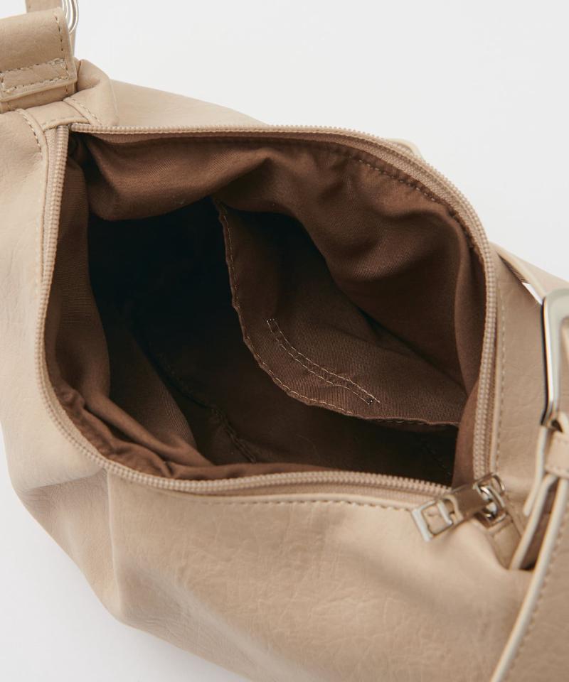 【大人カジュアルなデザインで高見え♩/600mlペットボトル・長財布も収納可◎】タックデザインバッグ《詳細動画あり》