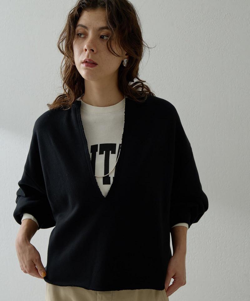 スウェットVネックプルオーバー２