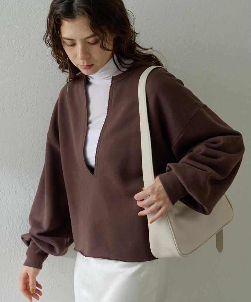 スウェットVネックプルオーバー２