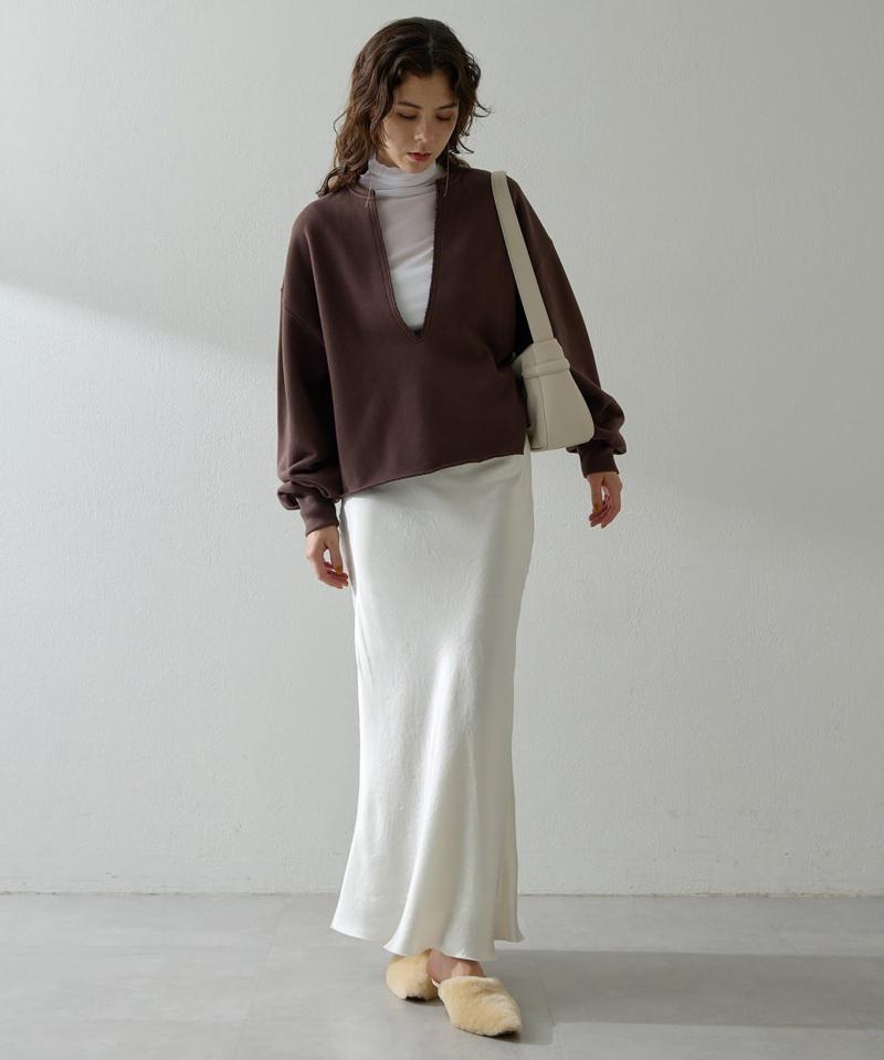 スウェットVネックプルオーバー２