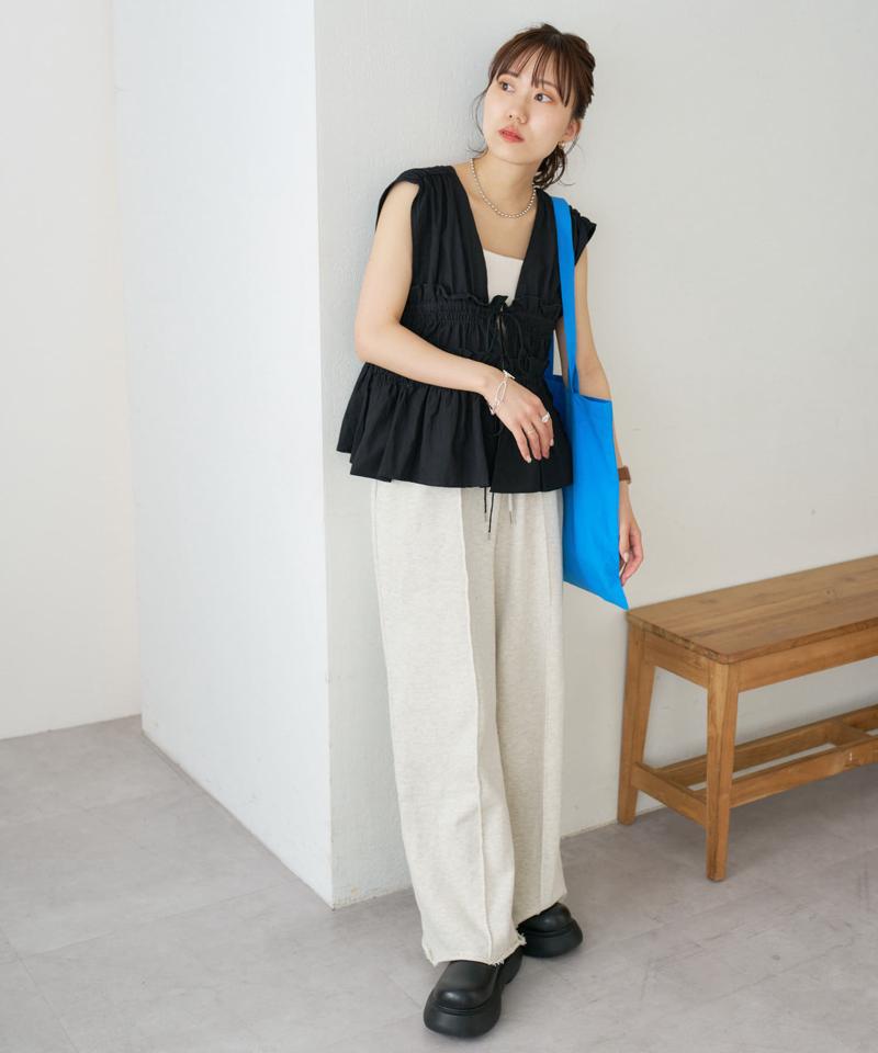 《新色追加!/お気に入り数１万突破》【umm.】ギャザーリボン使いノースリブラウス