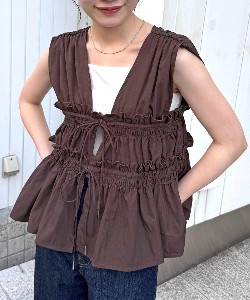 《新色追加!/お気に入り数１万突破》【umm.】ギャザーリボン使いノースリブラウス