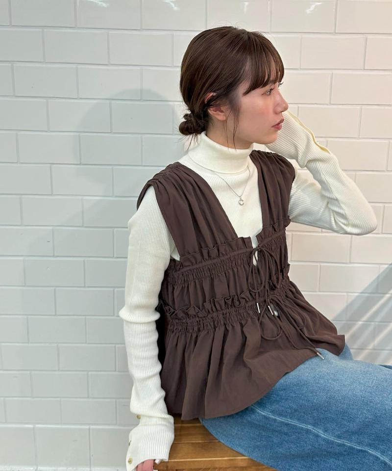 《オールシーズン使える!》【umm.】ギャザーリボン使いノースリブラウス