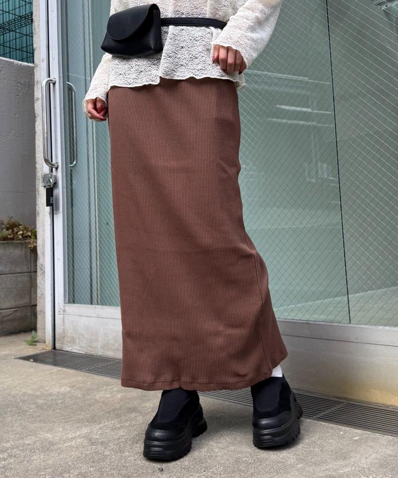 【-3キロ見え】すっきりシルエットリブスカート