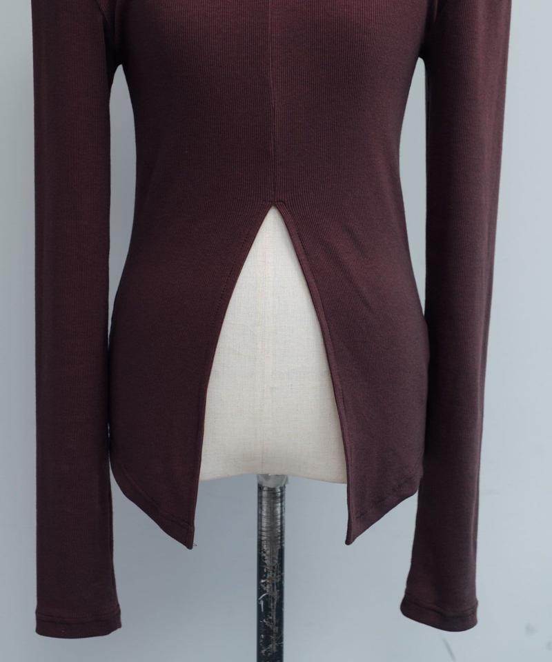 Power shoulder slit Tee