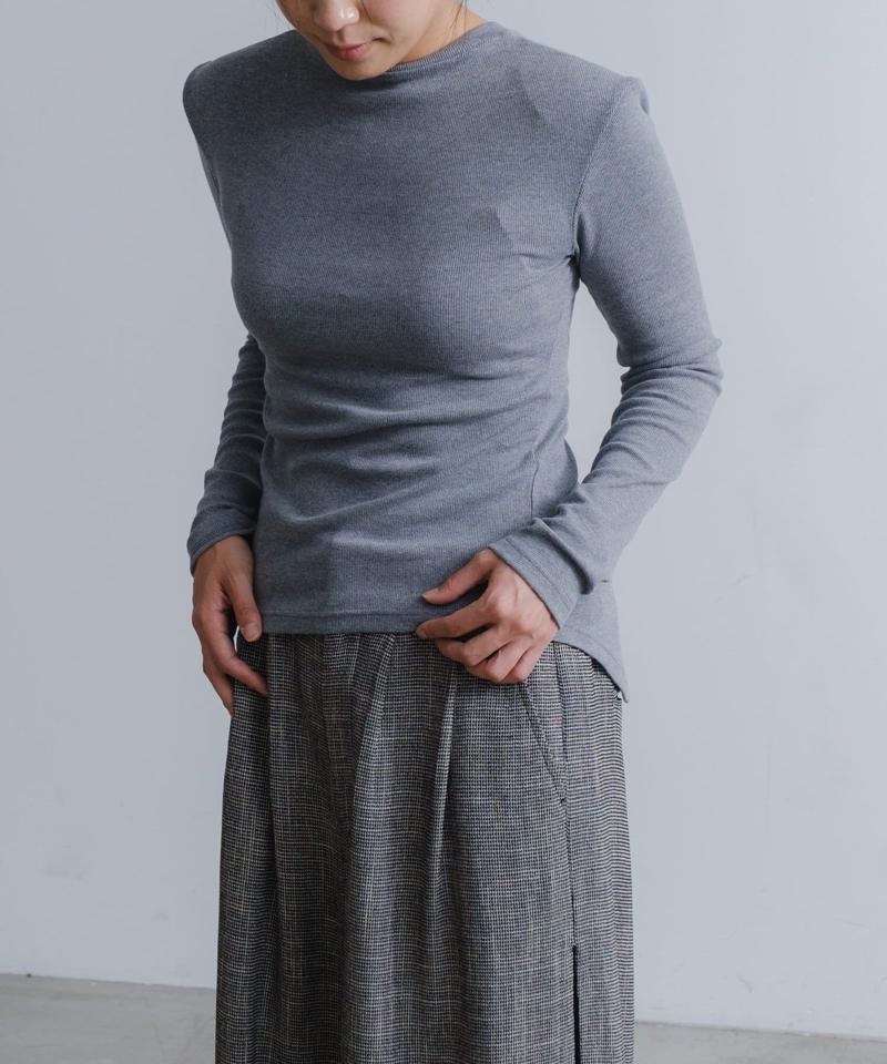 Power shoulder slit Tee