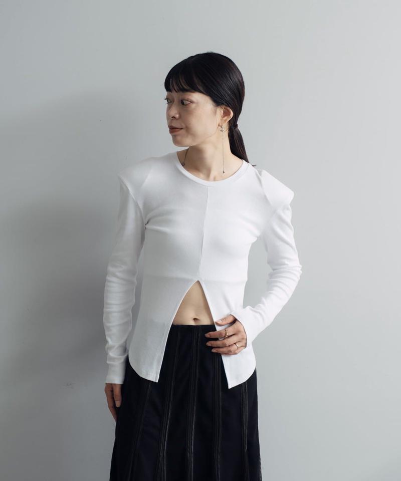 Power shoulder slit Tee