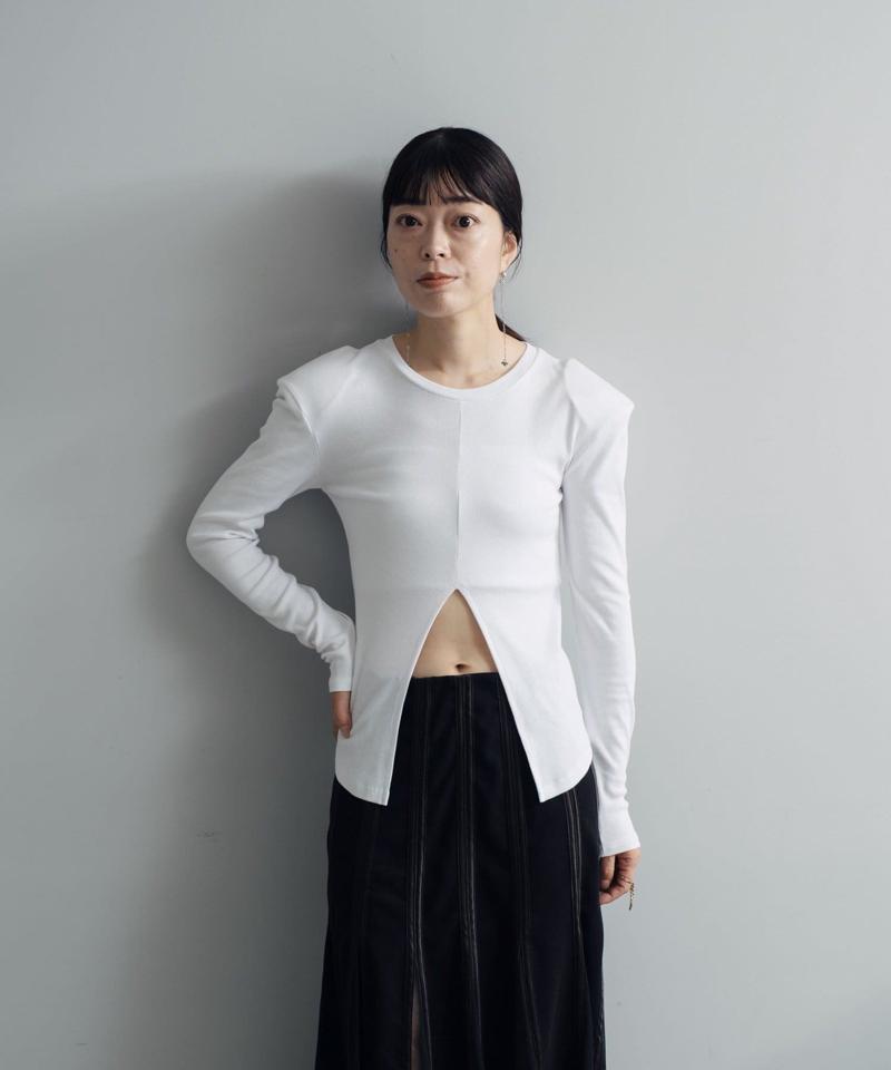 Power shoulder slit Tee