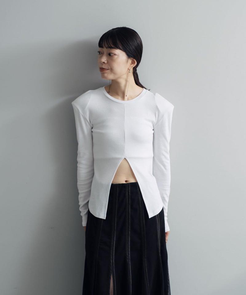 Power shoulder slit Tee
