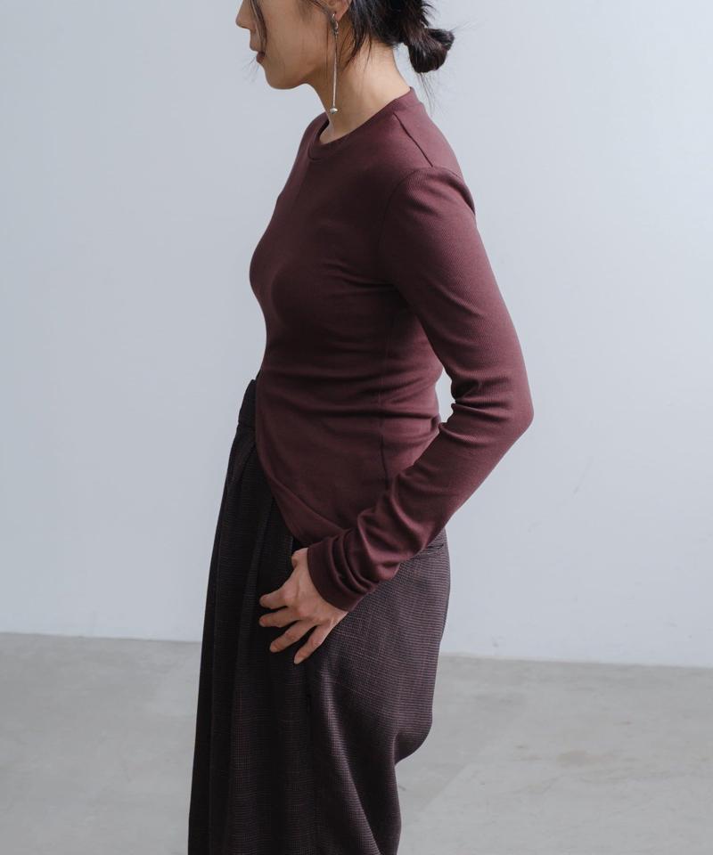 Power shoulder slit Tee
