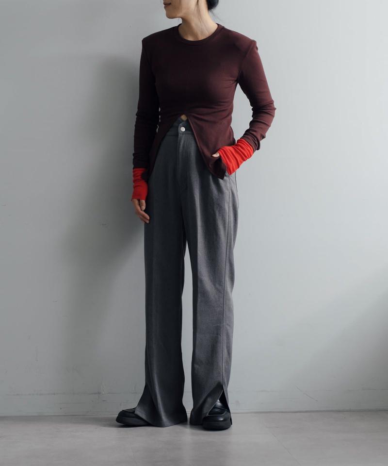 Power shoulder slit Tee
