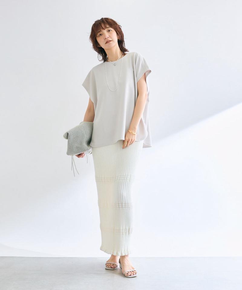 【合わせやすさ◎】スクエアストラップサンダル