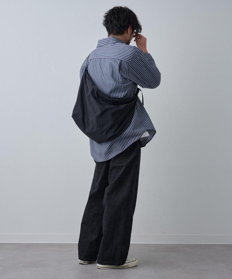 【UNISEX/超軽量150g】ソフトナイロンショルダーバッグ