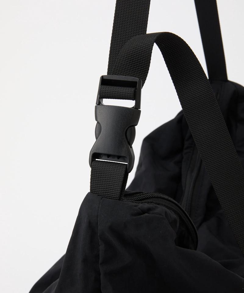 【UNISEX/超軽量150g】ソフトナイロンショルダーバッグ