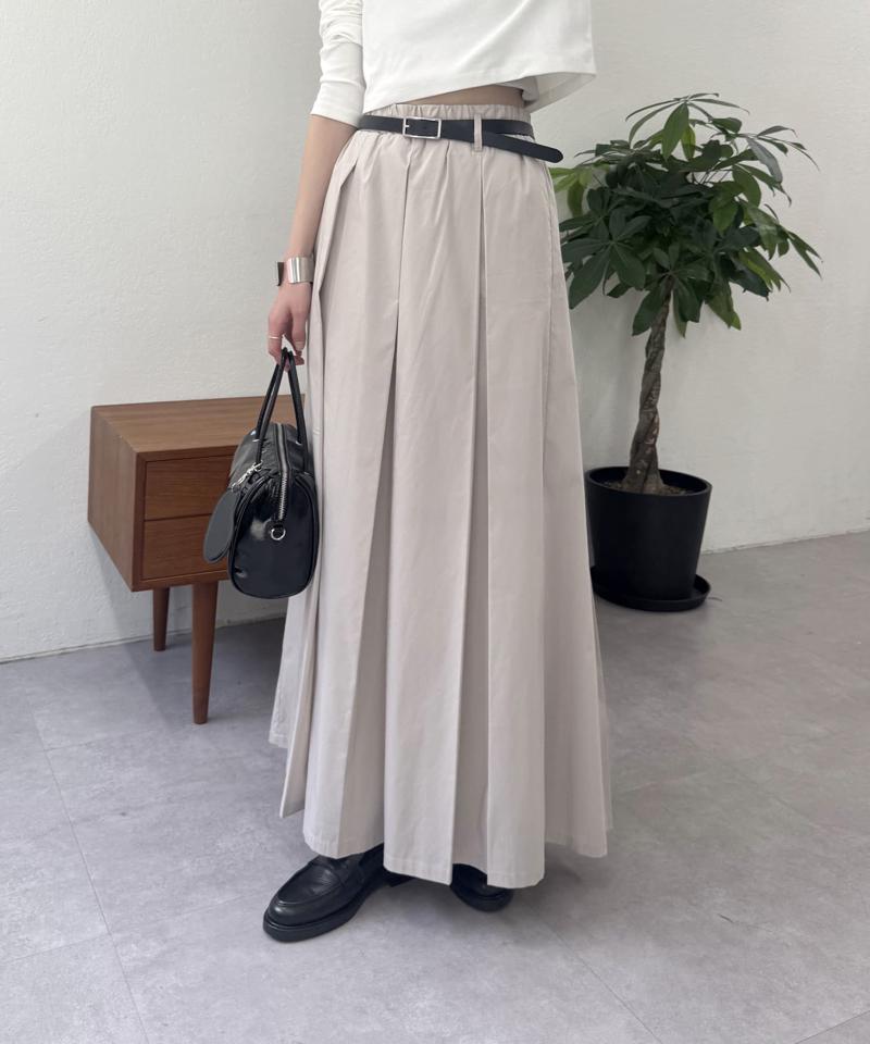ベルト付きボリュームスカート