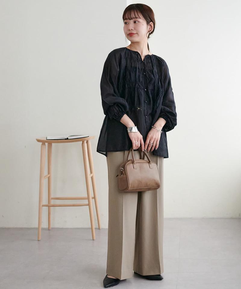 【WEB限定】シャーリング使いシアーブラウス