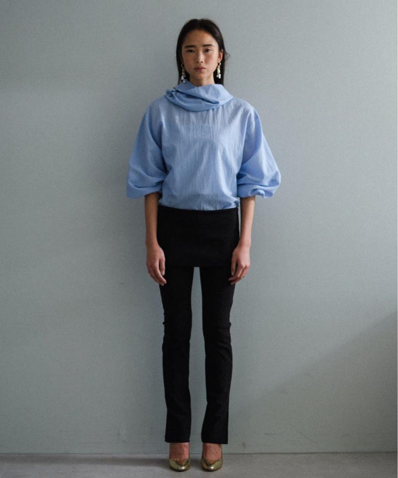 Off shoulder design shirt