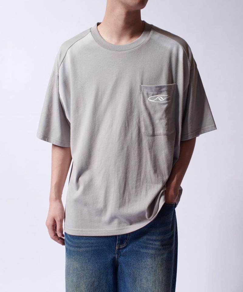【Neucon/ニューコン】スプレーデザイン刺繍ロゴBIGTシャツ