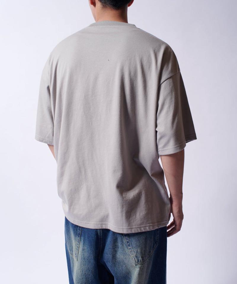 【Neucon/ニューコン】スプレーデザイン刺繍ロゴBIGTシャツ