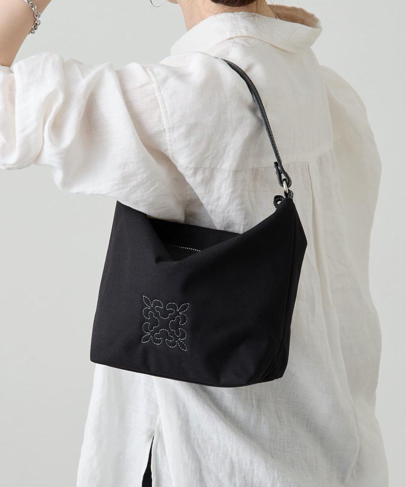 [320g/撥水性あり] 【名品】コーデュラナイロン2wayシンプルショルダーバッグ