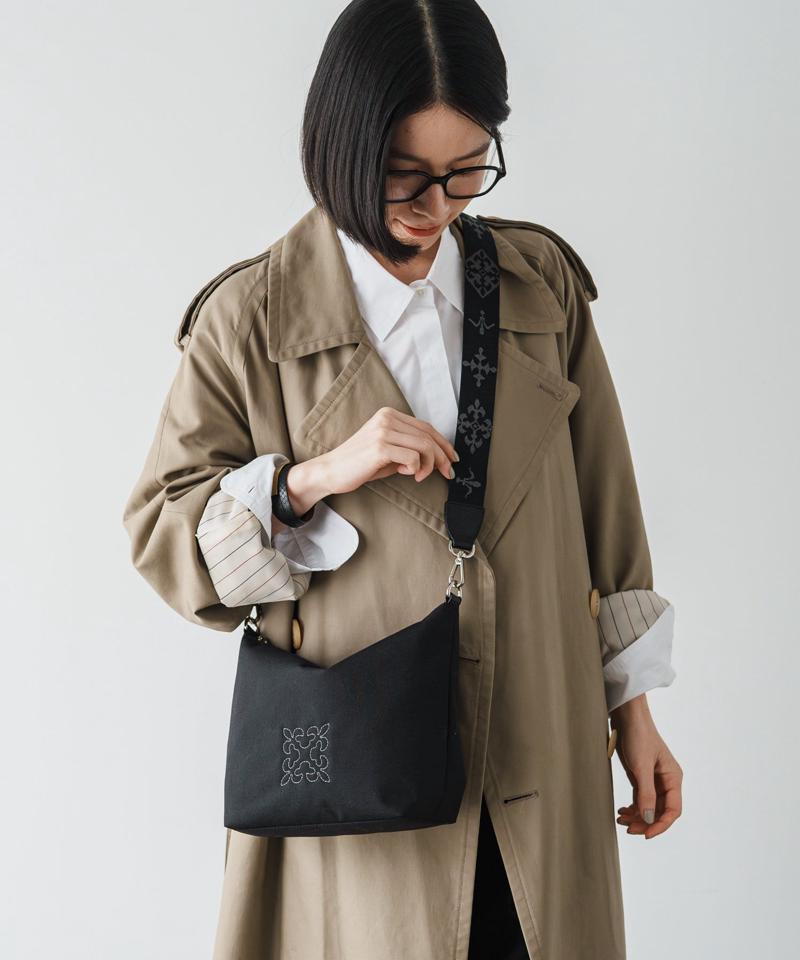 [320g/撥水性あり] 【名品】コーデュラナイロン2wayシンプルショルダーバッグ