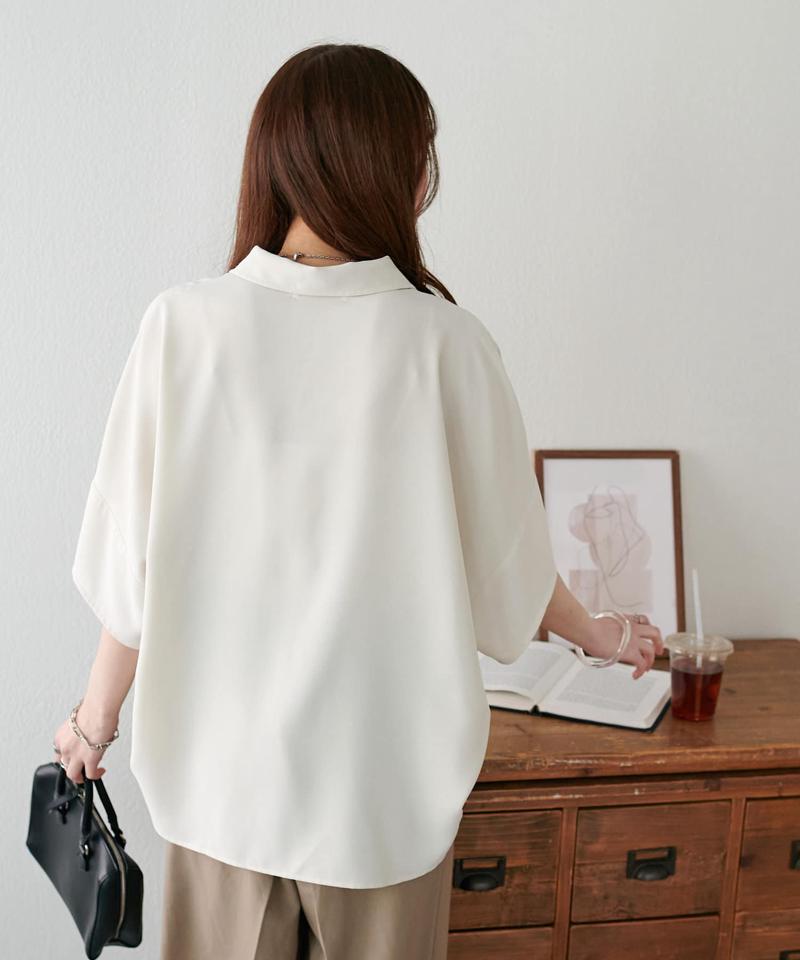 【オンオフ使える♪/シワになりにくい】抜き衿スキッパーブラウス《WEB限定》