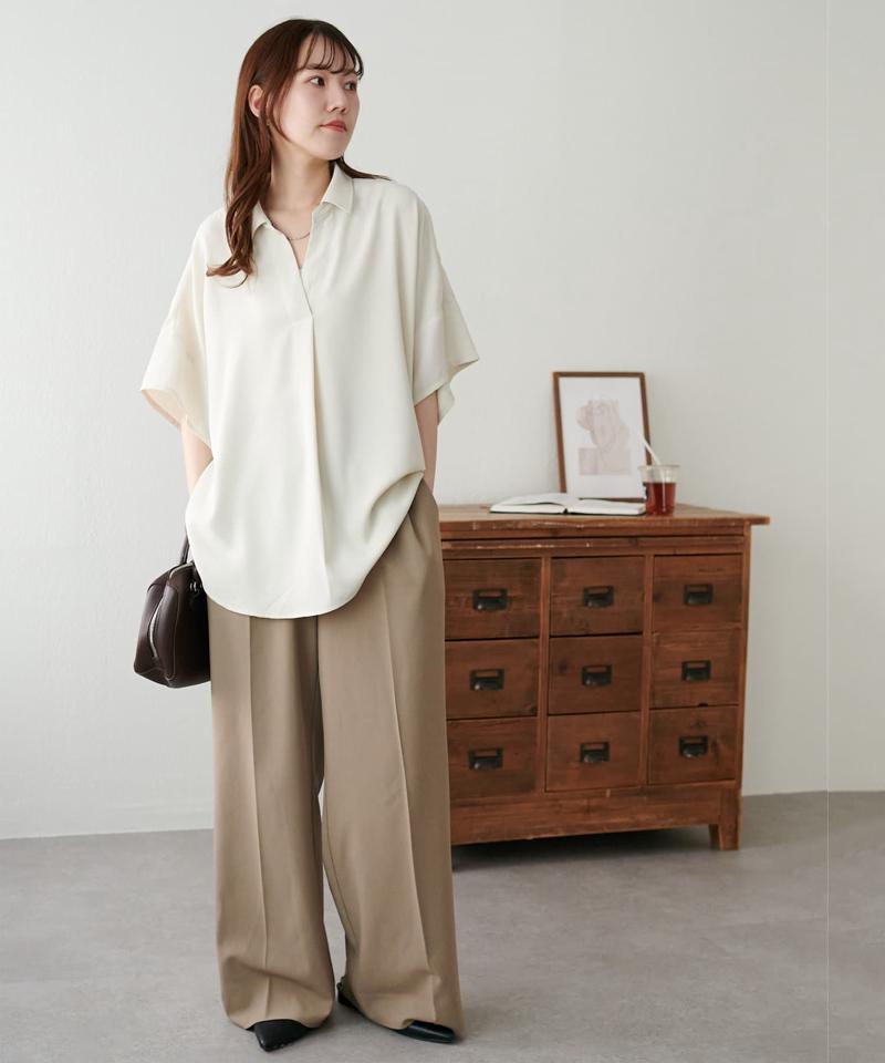 【オンオフ使える♪/シワになりにくい】抜き衿スキッパーブラウス《WEB限定》