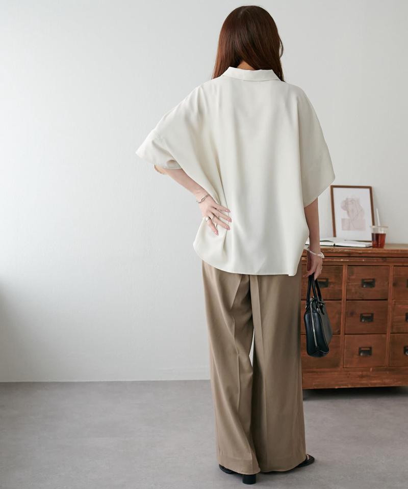 【オンオフ使える♪/シワになりにくい】抜き衿スキッパーブラウス《WEB限定》