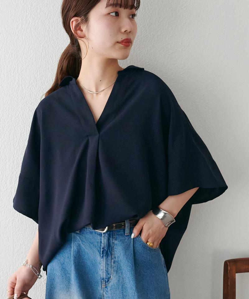 【オンオフ使える♪/シワになりにくい】抜き衿スキッパーブラウス《WEB限定》