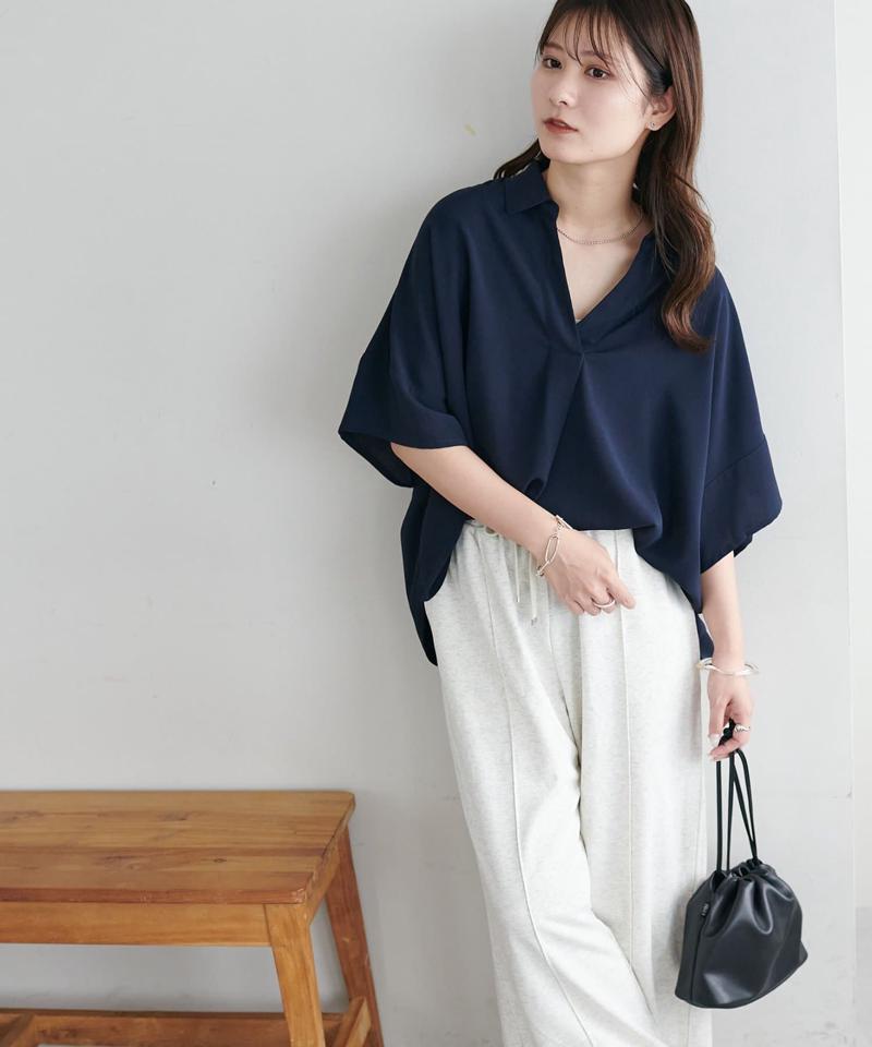 【オンオフ使える♪/シワになりにくい】抜き衿スキッパーブラウス《WEB限定》