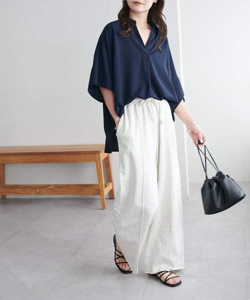 【オンオフ使える♪/シワになりにくい】抜き衿スキッパーブラウス《WEB限定》