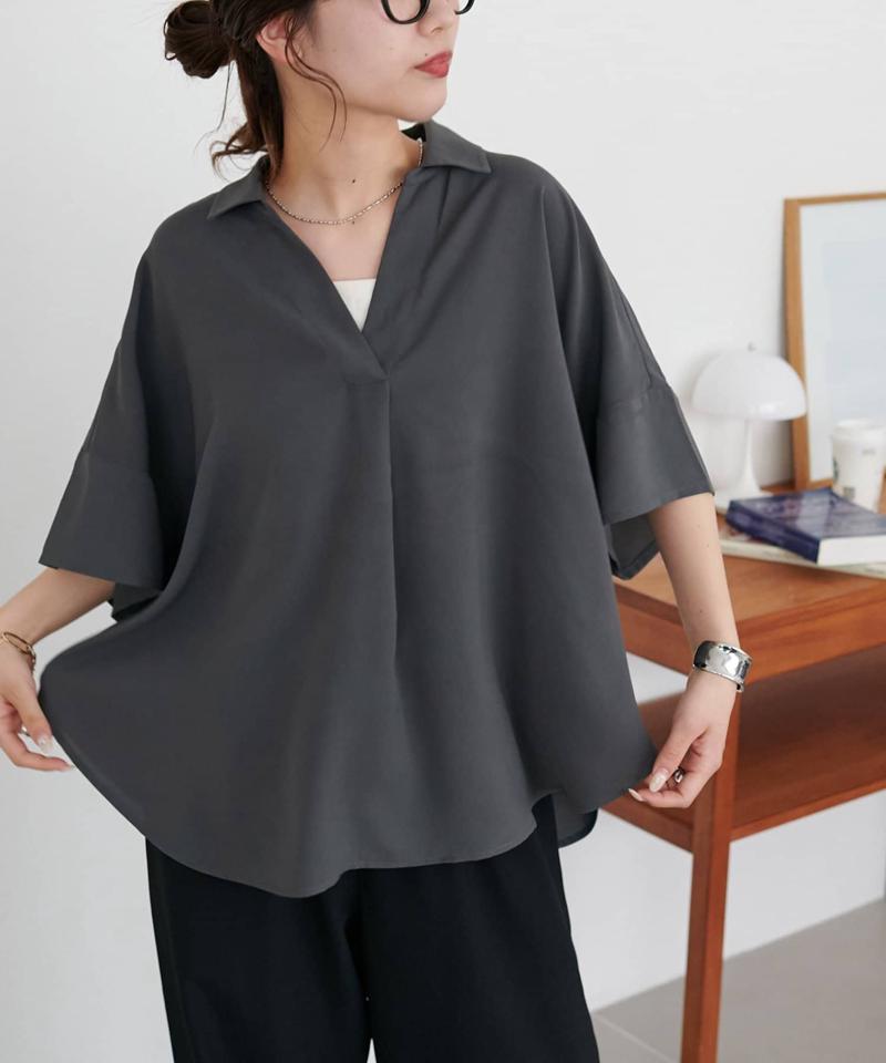 【オンオフ使える♪/シワになりにくい】抜き衿スキッパーブラウス《WEB限定》