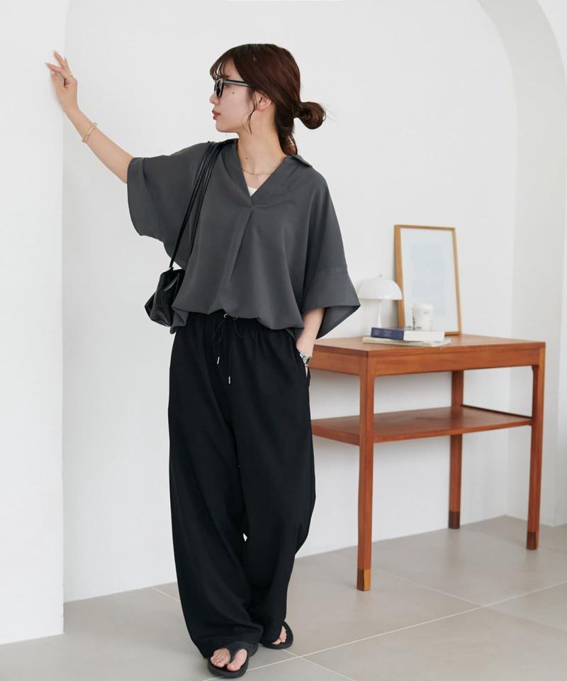 【オンオフ使える♪/シワになりにくい】抜き衿スキッパーブラウス《WEB限定》