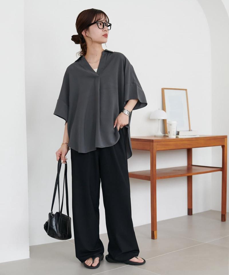 【オンオフ使える♪/シワになりにくい】抜き衿スキッパーブラウス《WEB限定》
