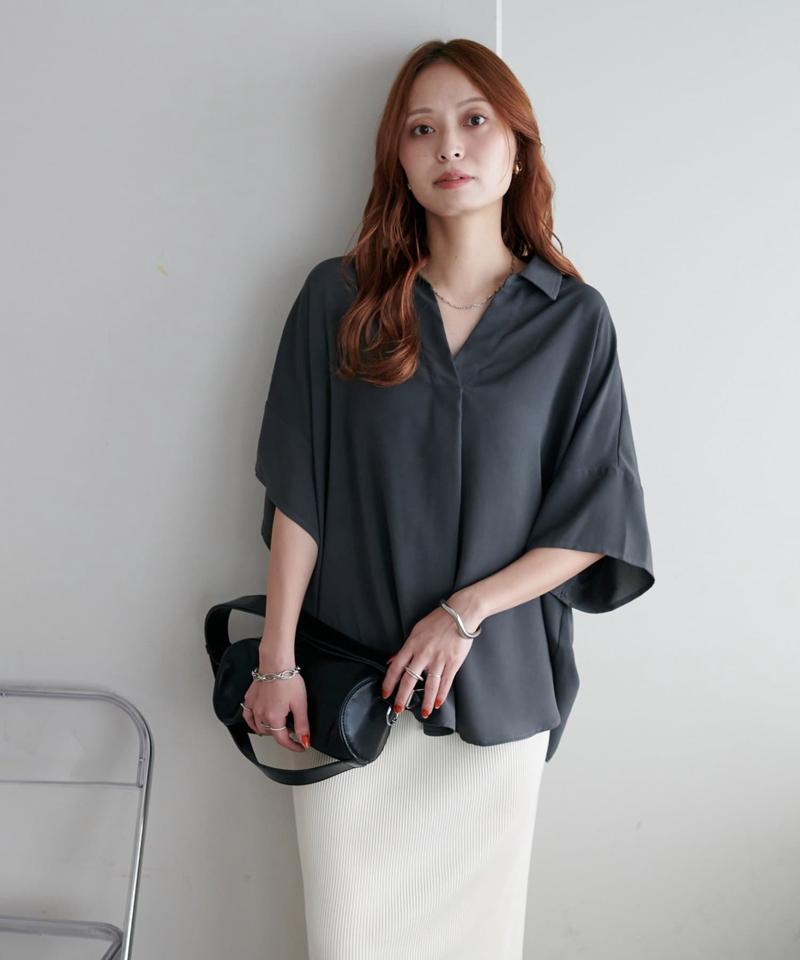 【オンオフ使える♪/シワになりにくい】抜き衿スキッパーブラウス《WEB限定》