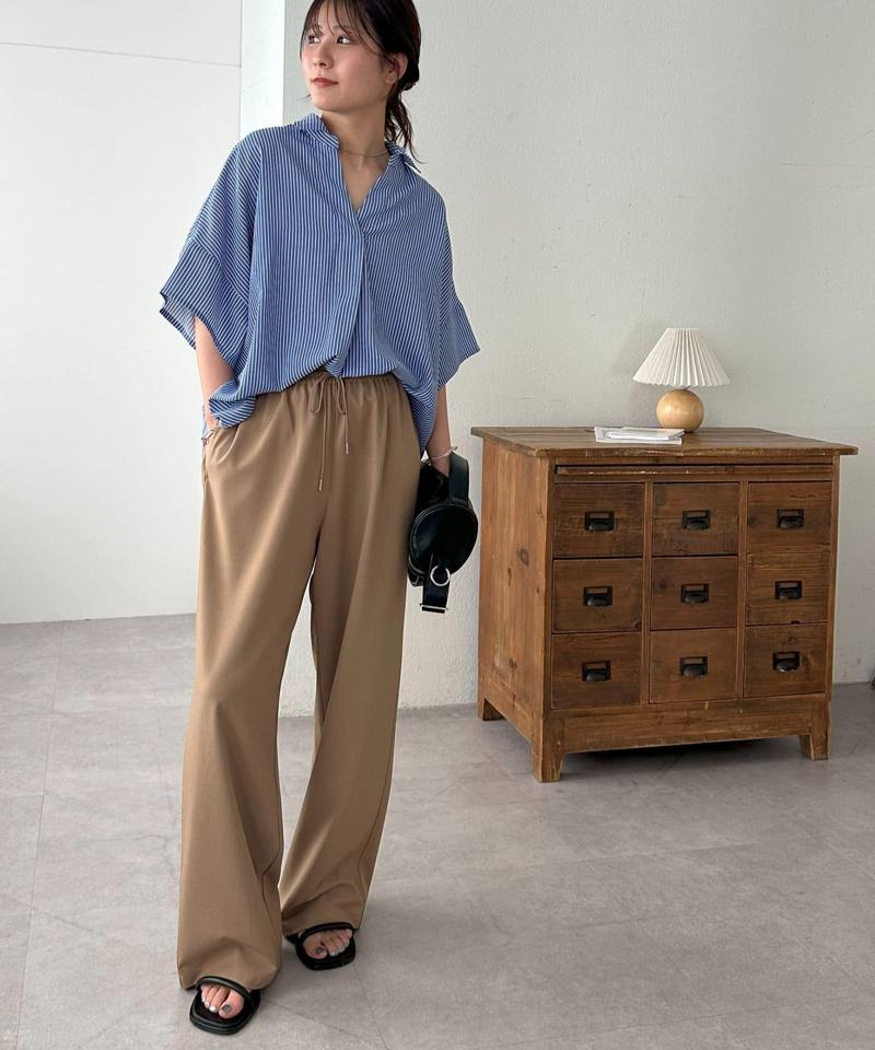 【オンオフ使える♪/シワになりにくい】抜き衿スキッパーブラウス《WEB限定》