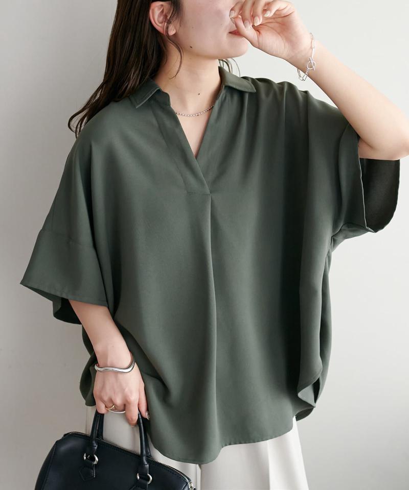 【オンオフ使える♪/シワになりにくい】抜き衿スキッパーブラウス《WEB限定》
