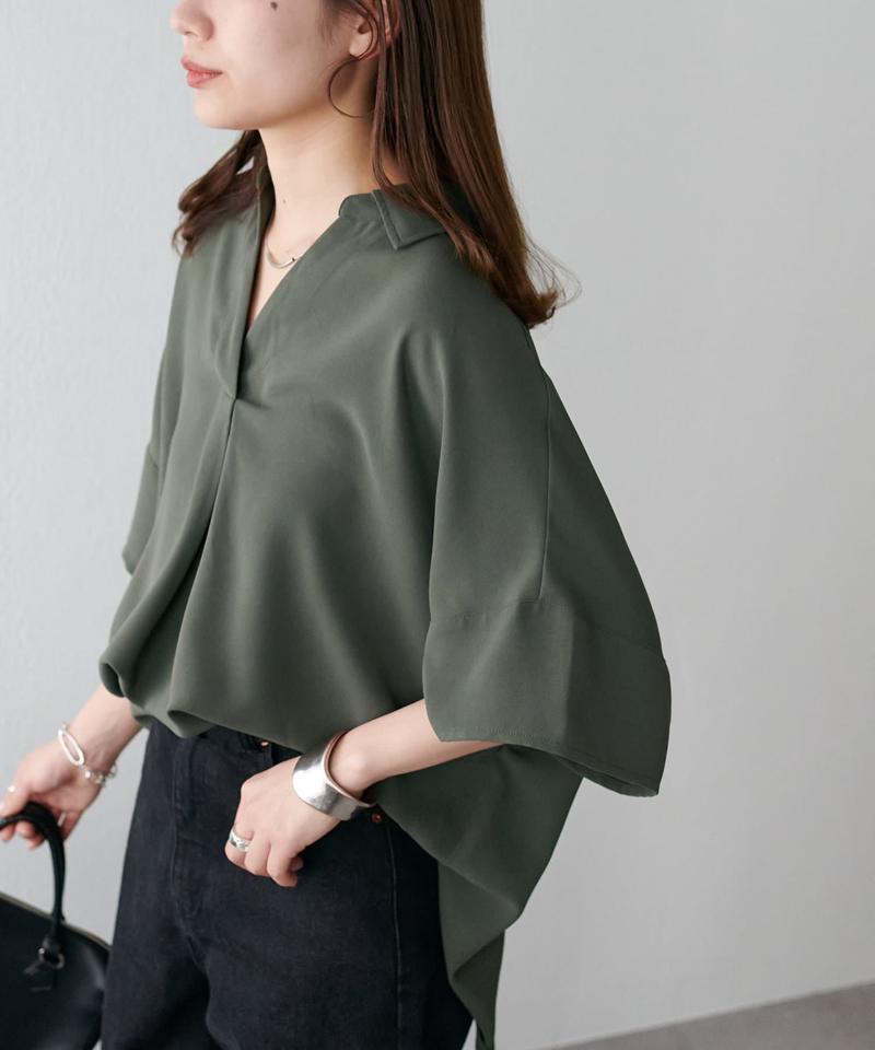 【オンオフ使える♪/シワになりにくい】抜き衿スキッパーブラウス《WEB限定》