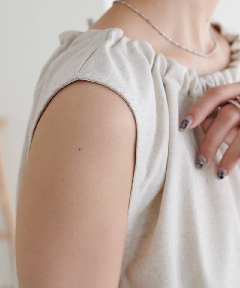 【新色追加!/WEB限定】衿ギャザーノースリワンピース