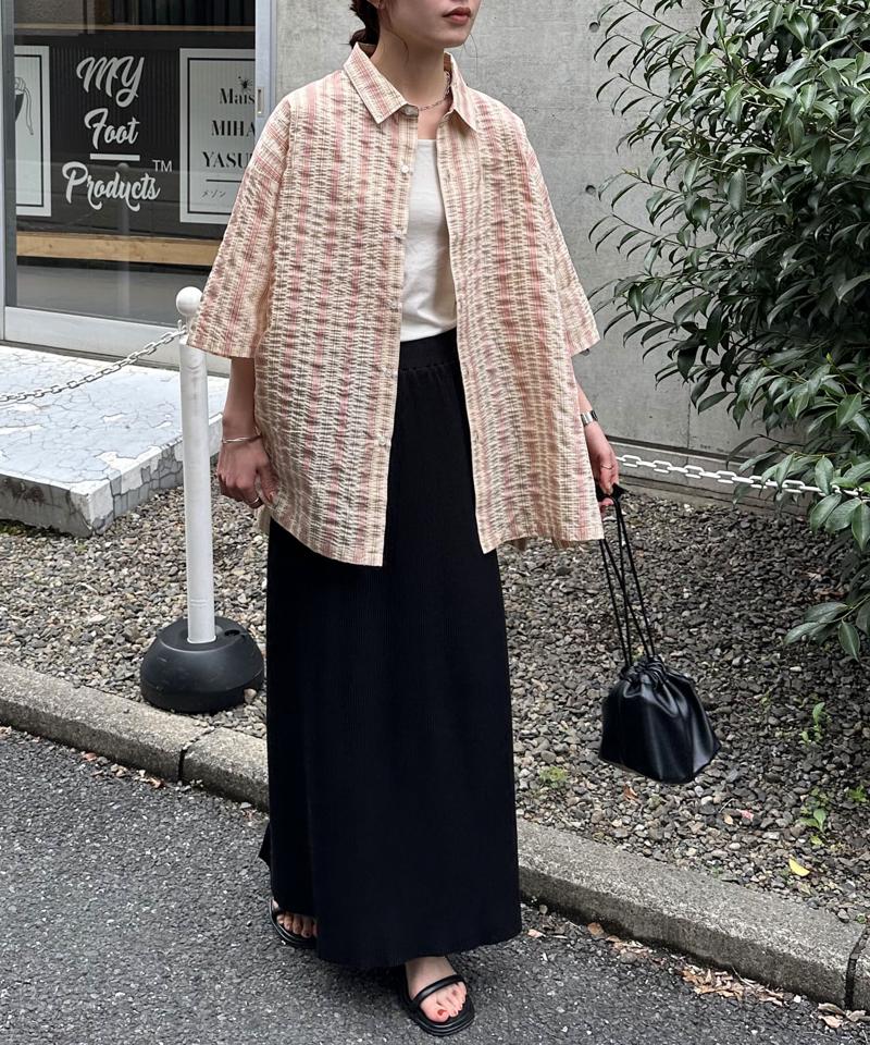 【ユニセックス】ドビーマルチストライプ半袖シャツ
