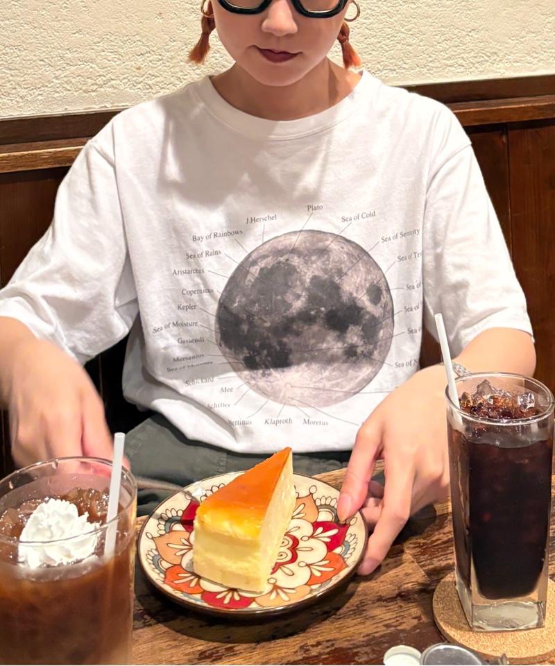 【WEB限定】【UNISEX】ムーンクレーター&アースロゴプリントTee