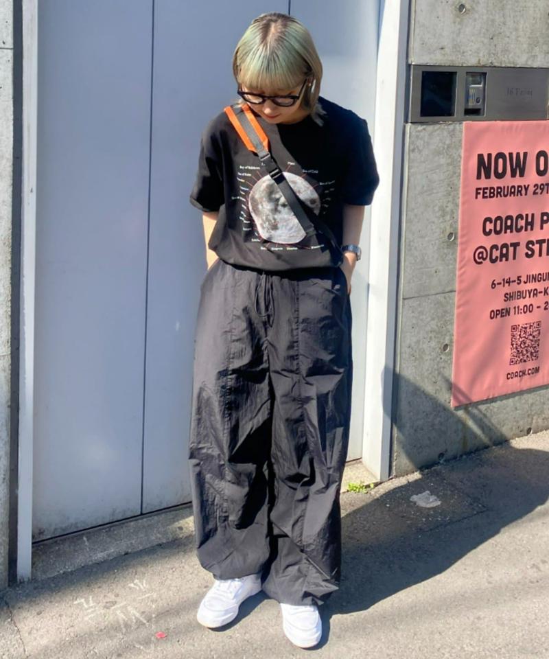 【WEB限定】【UNISEX】ムーンクレーター&アースロゴプリントTee